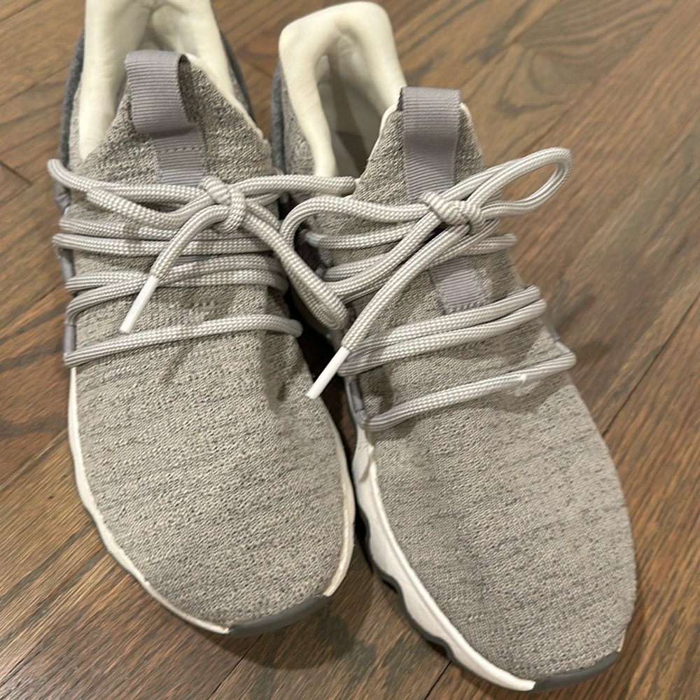 Sorel Kinetic Tennis Shoes